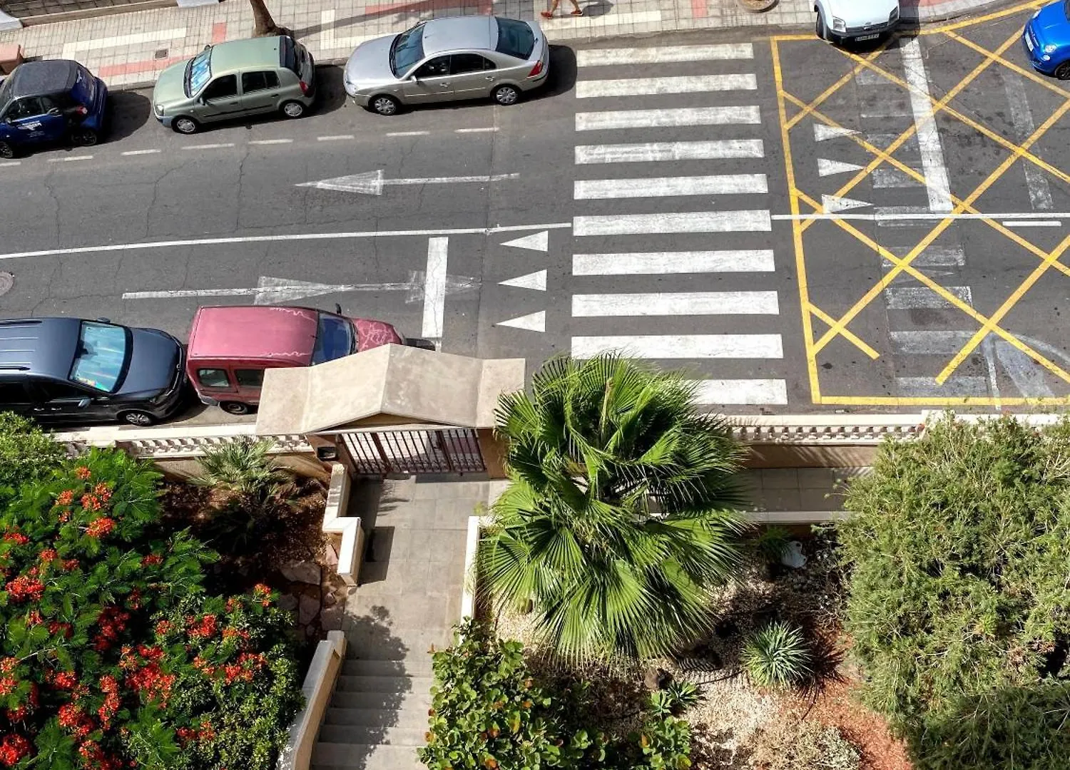 Radazul Beachfront Apartment ספרד